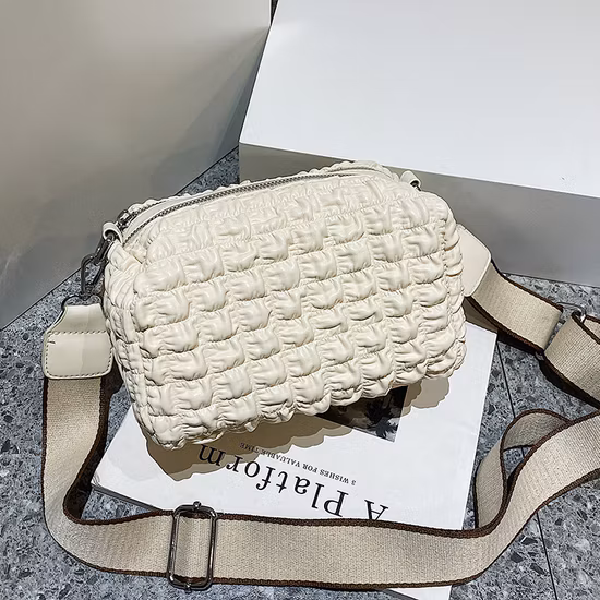 Nouveau OEM ODM usine PU cuir Designer épaule mode femmes Lady sacs fourre-tout sacs à bandoulière pour femmes avec poignée en résine fournisseur de distributeur de marché de gros